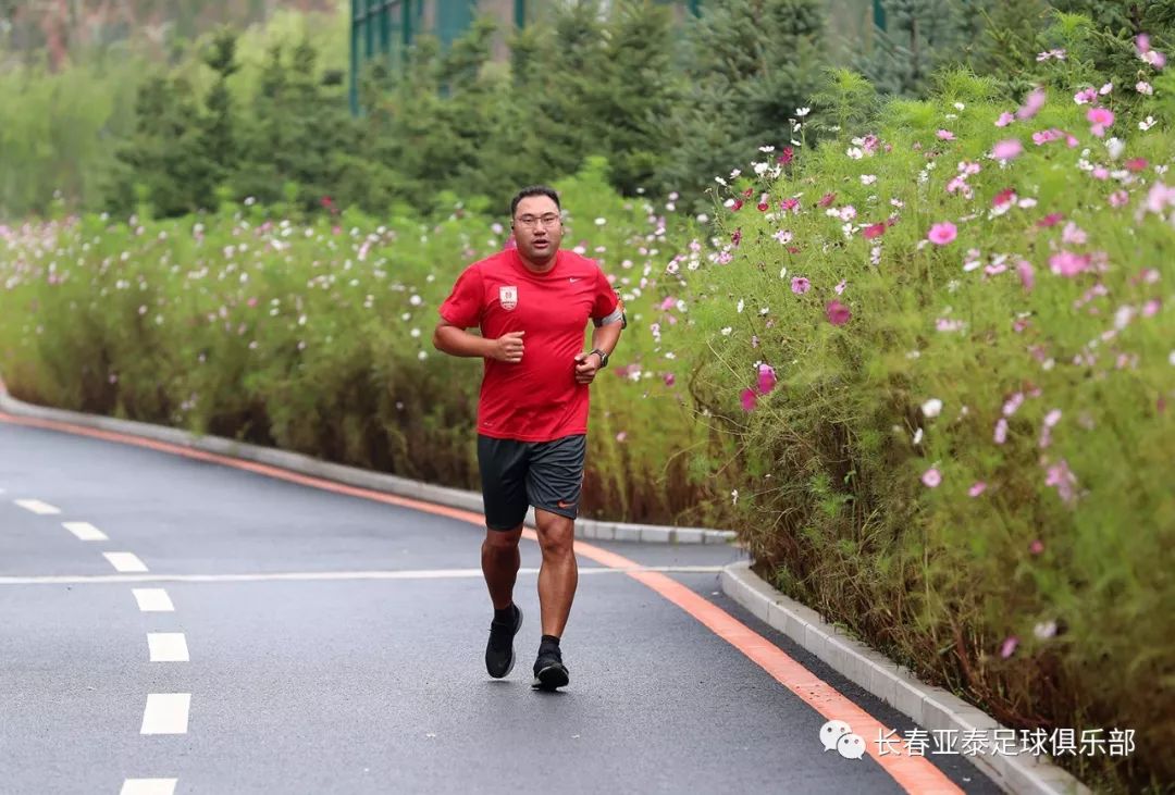 不来梅俱乐部考虑强化青训中心投入的简单介绍