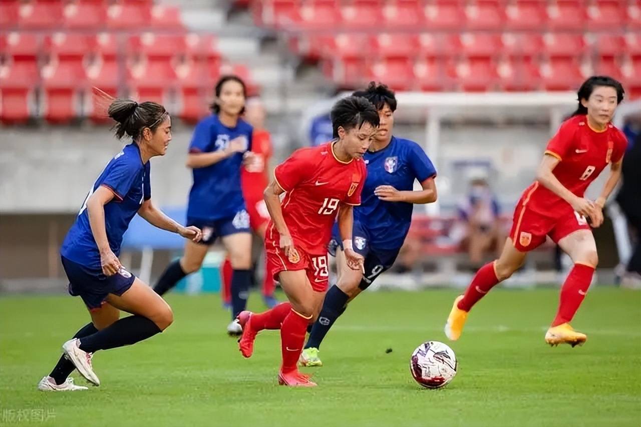 爱游戏官网-国际足坛关注女足表现，中国队迎战