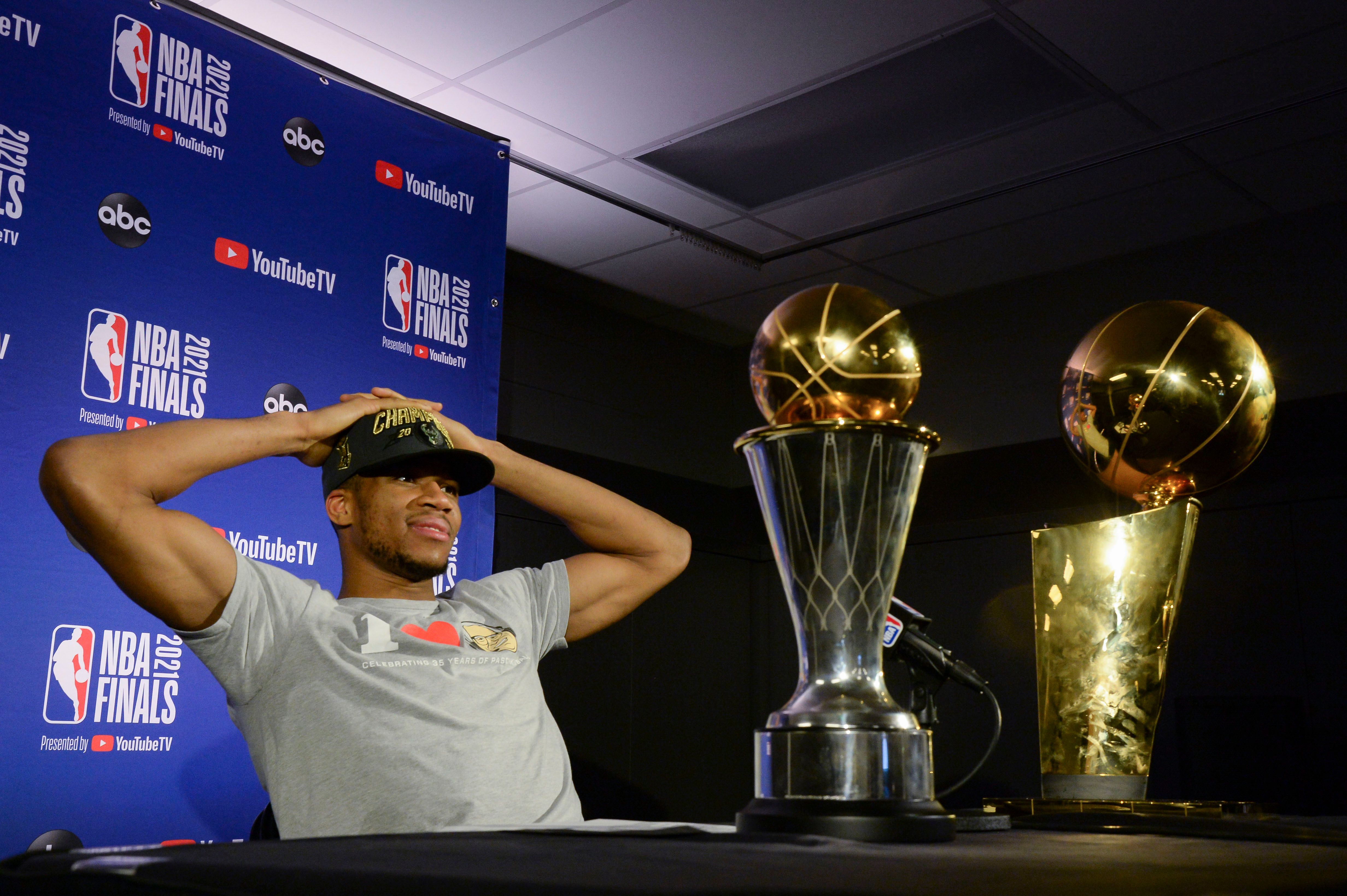 雄鹿球星手感火热,三分球命中率超过50%的简单介绍 雄鹿球星手感火热,三分球命中率超过50%的简单介绍