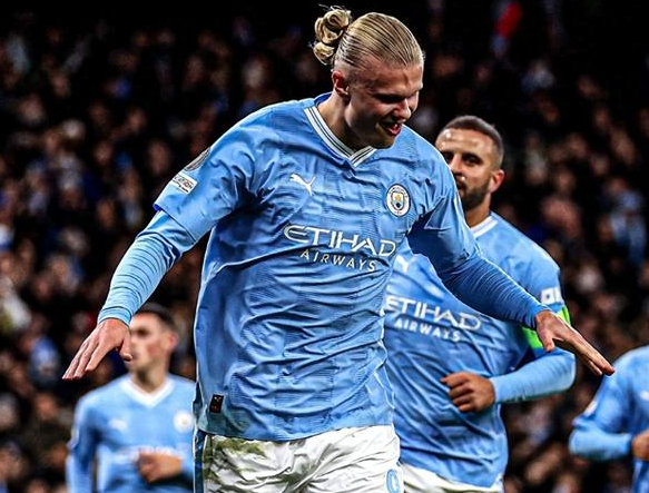 关于弗拉门戈英雄逆袭，曼城意外失利的信息