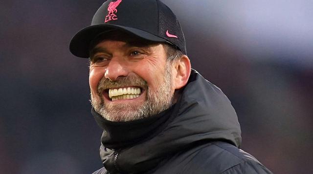 爱游戏app下载-关于尤文图斯主帅遭遇批评，球迷呼吁换帅的信息