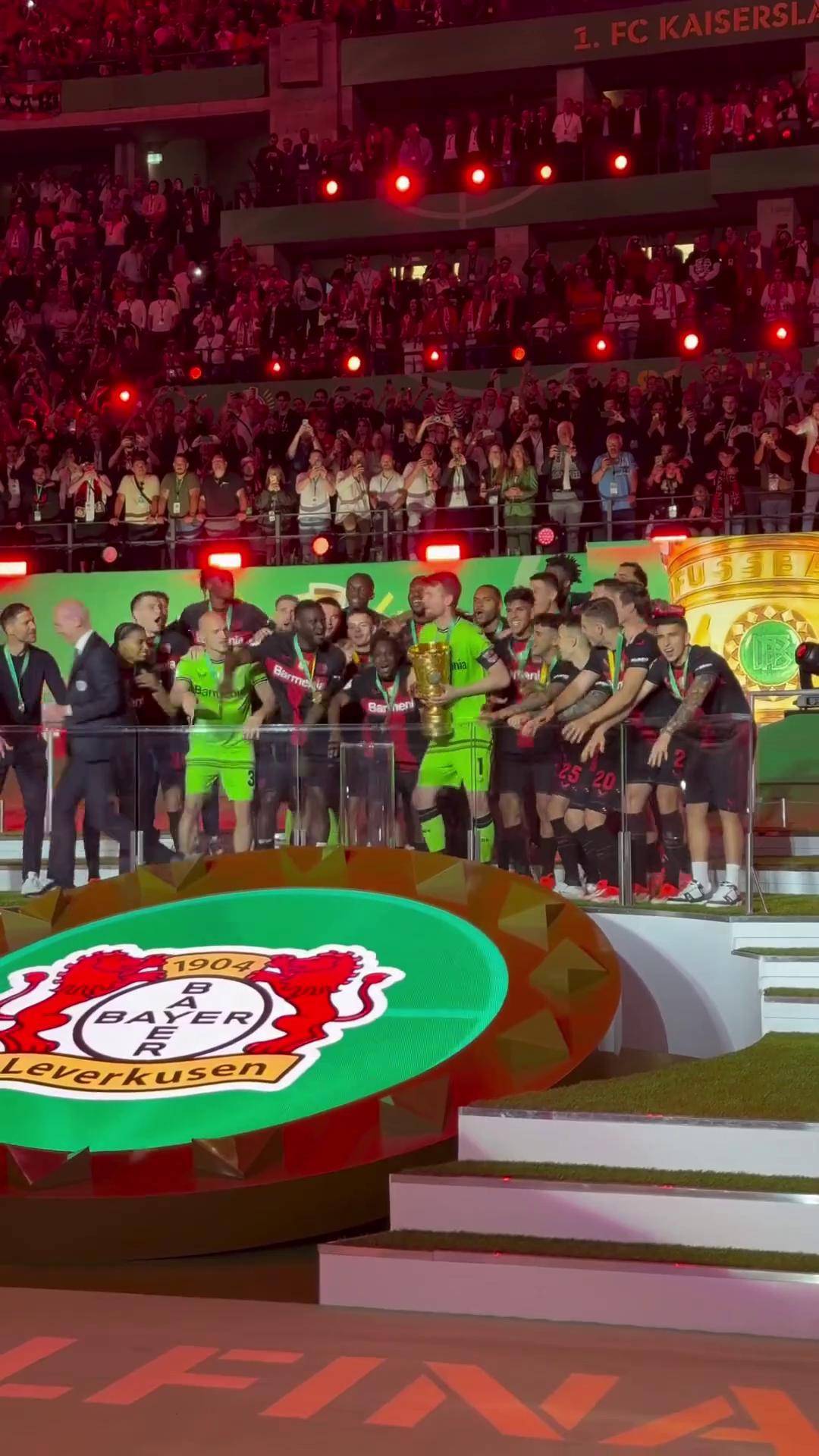 爱游戏网页版-勒沃库森队在比赛中夺得胜利迈向领军的简单介绍