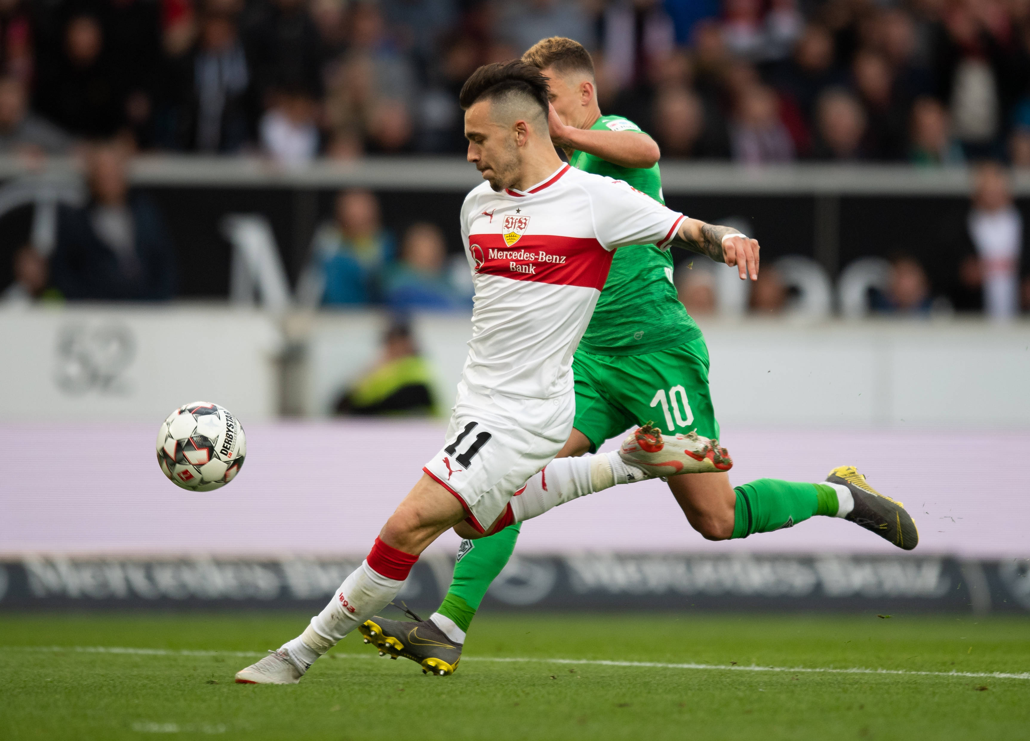 斯图加特队员备战下一场关键比赛