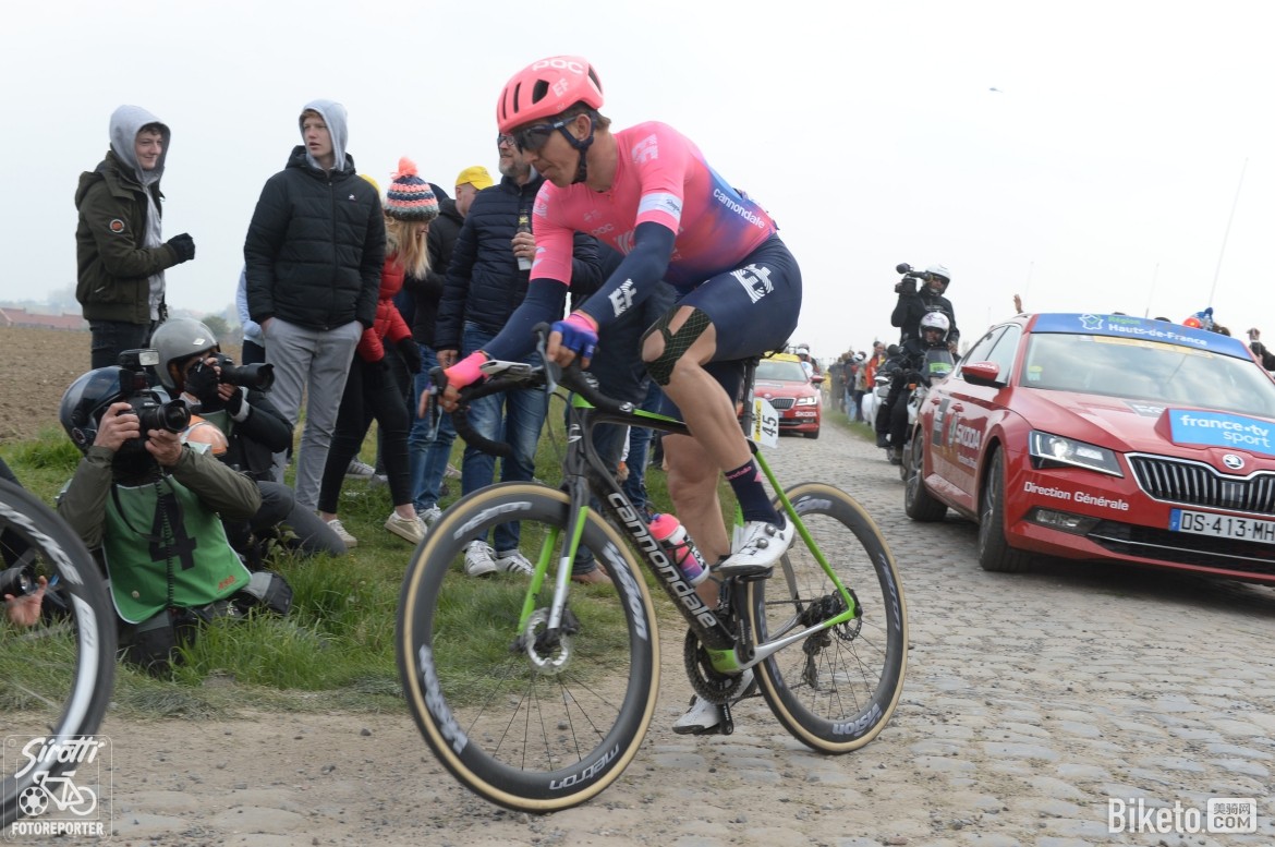 爱游戏官网网页版入口-大巴黎胜利在望，下一关或为关键