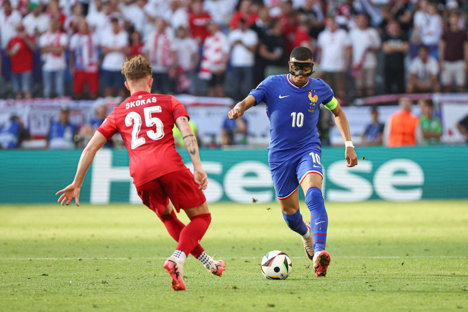 爱游戏网页版入口-刚果组织欧洲杯预选赛，波兰-胜意大利领跑小组的简单介绍