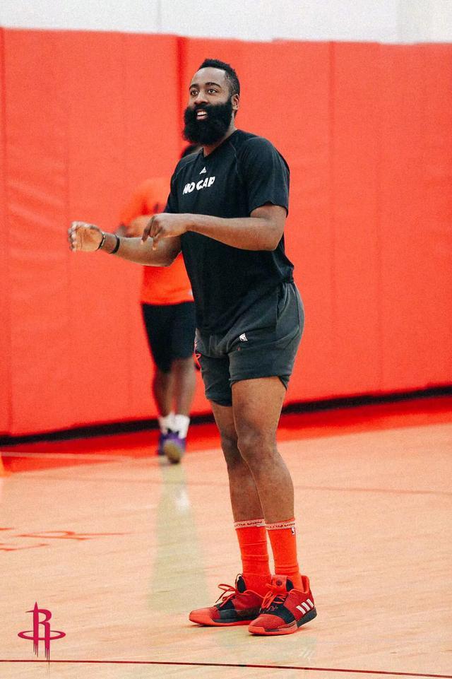 爱游戏网页版登录入口-篮网队健康状况良好，备战肯定会大有作为的简单介绍